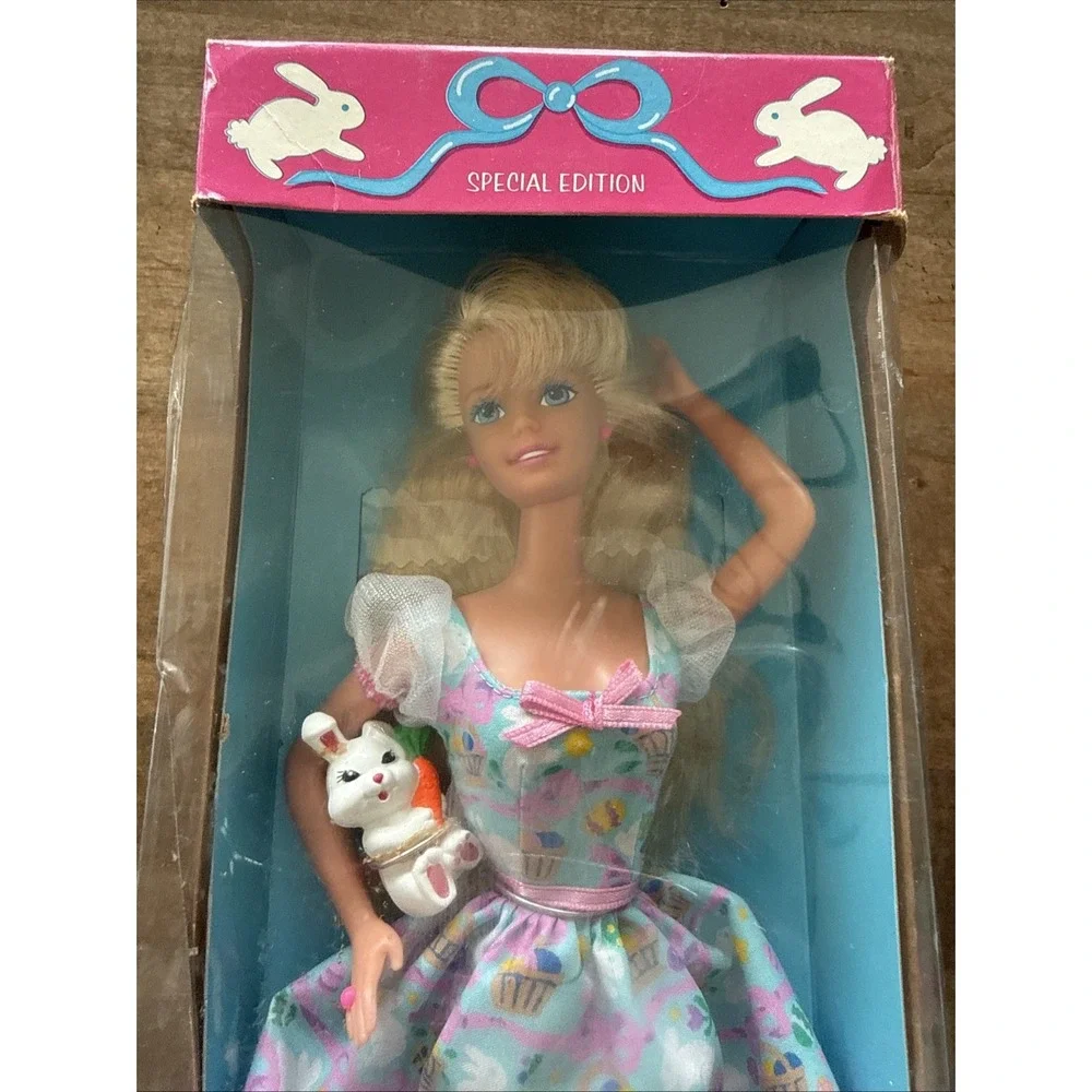 Barbie box has
